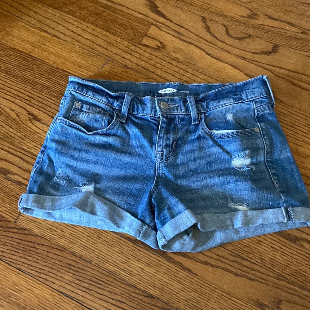Old Navy low waisted boyfriend shorts